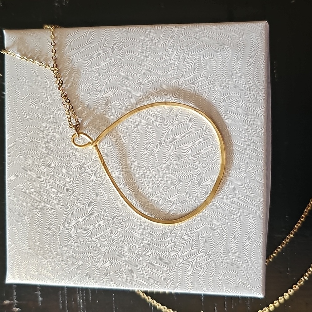 Gold Circle Teardrop Necklace